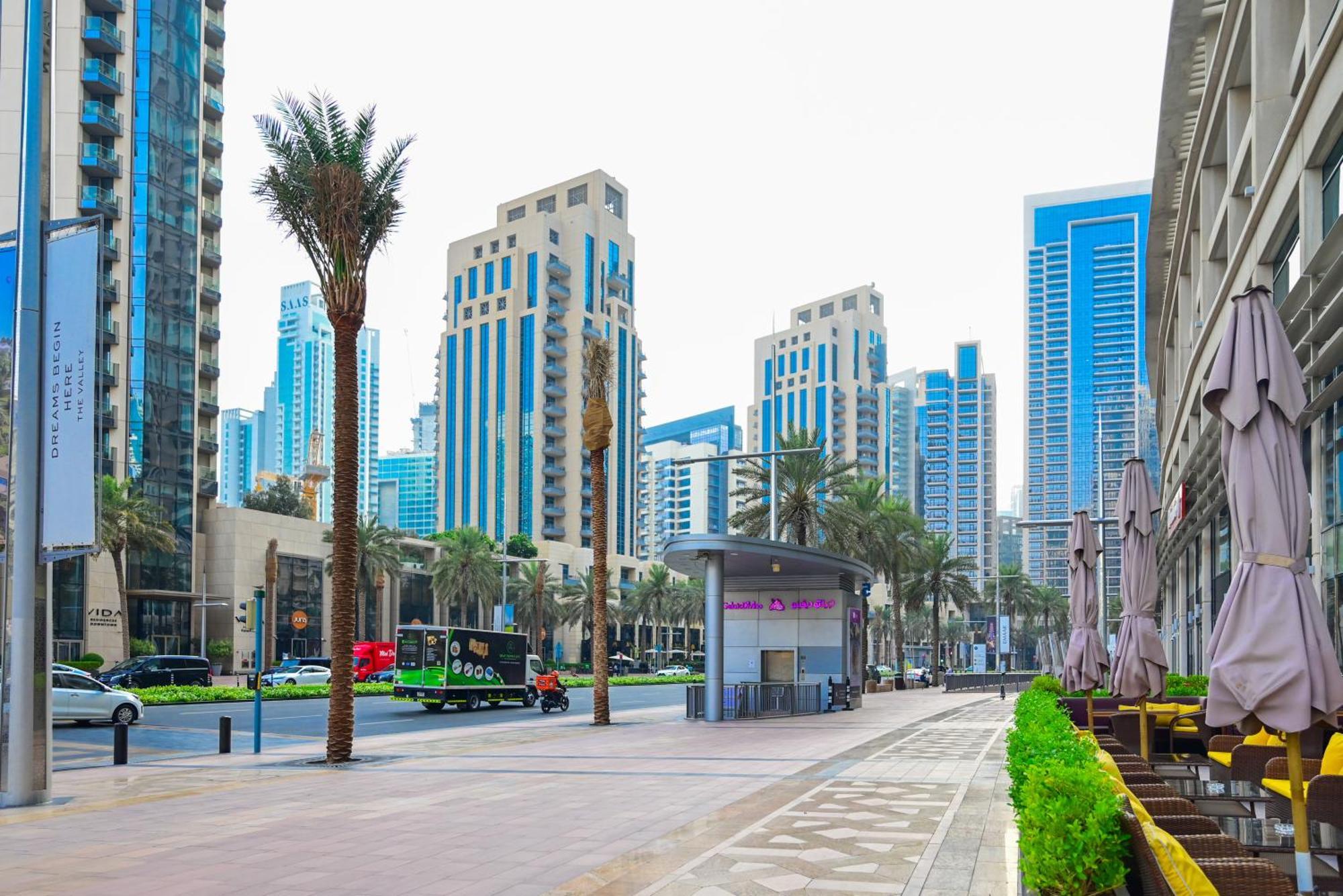 Апартаменти Lux Boulevard Cen 5min Walk Mall,burh Дубай