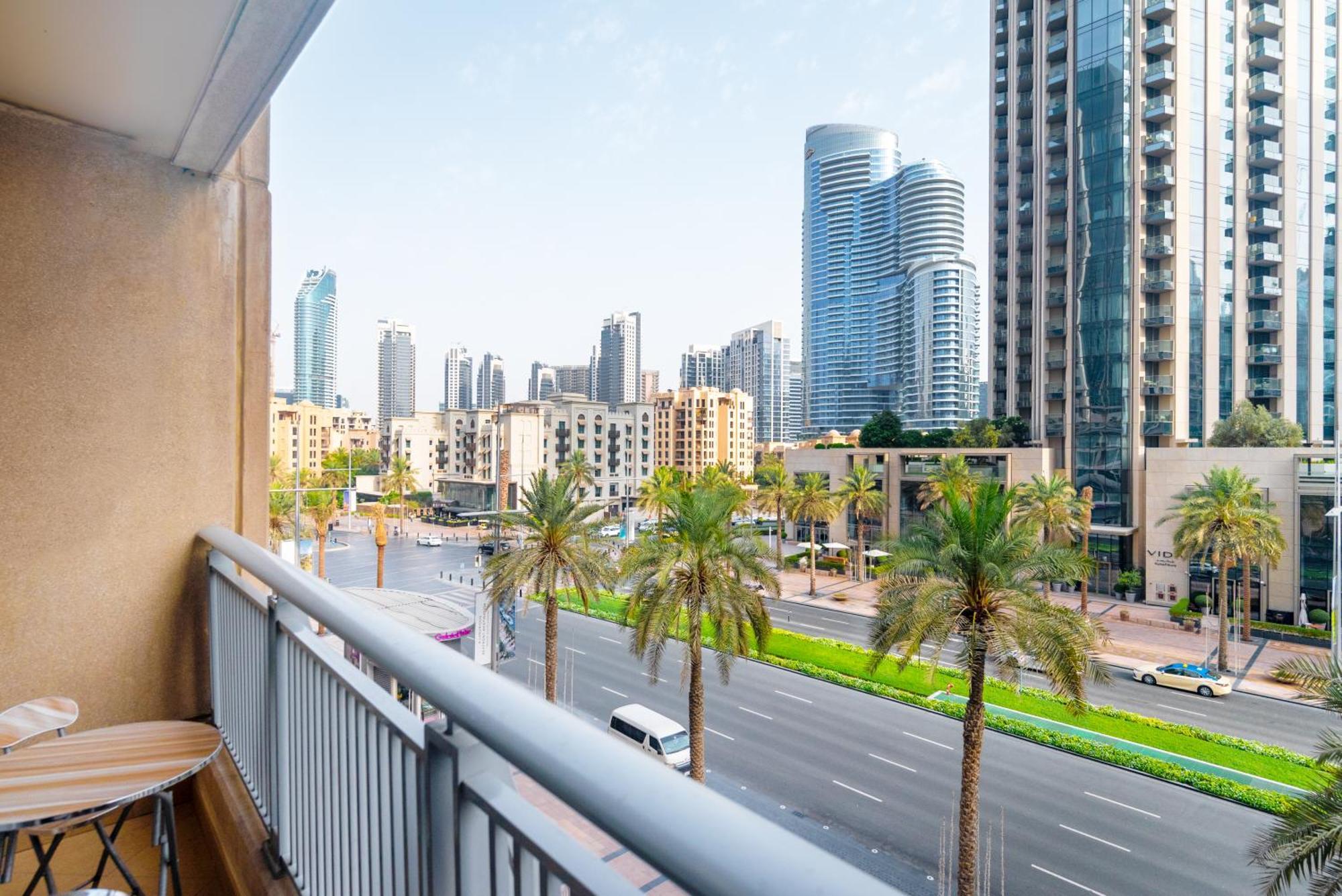 Lux Boulevard Cen 5min Walk Mall,burh Апартаменти *